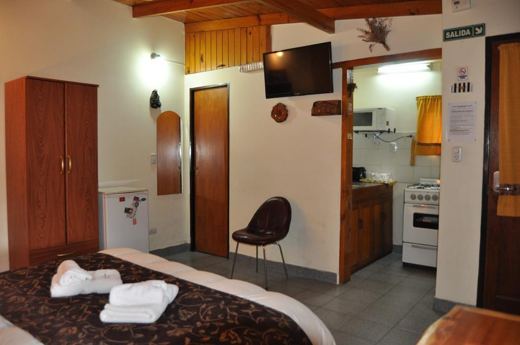 Apart Samay Hue Bungalows Dina Huapi Exterior foto